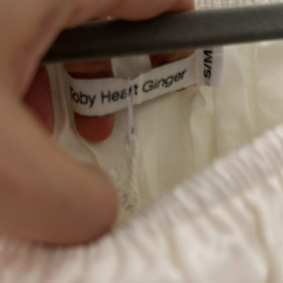 TOBY HEART GINGER Off the shoulder top S/M - Picture 2 of 6